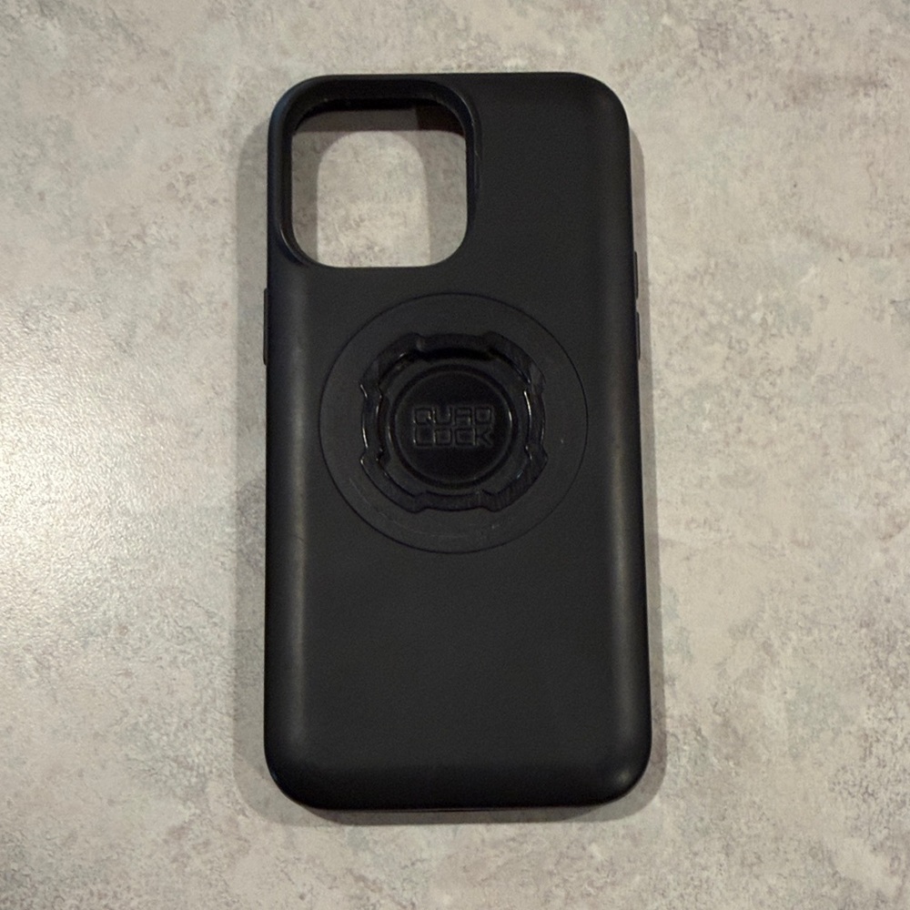 Quad Lock phone case for iPhone 14 Pro Max